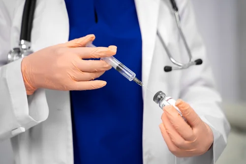 врач готов провести процедуру кодирования от алкоголизма